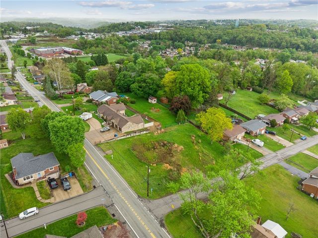 361 Carpenter Ln, North Huntingdon, PA 15642