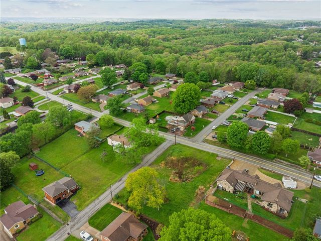 361 Carpenter Ln, North Huntingdon, PA 15642