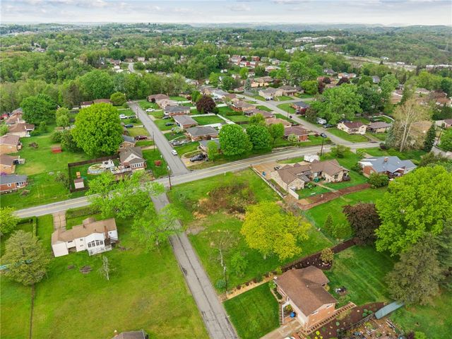 361 Carpenter Ln, North Huntingdon, PA 15642