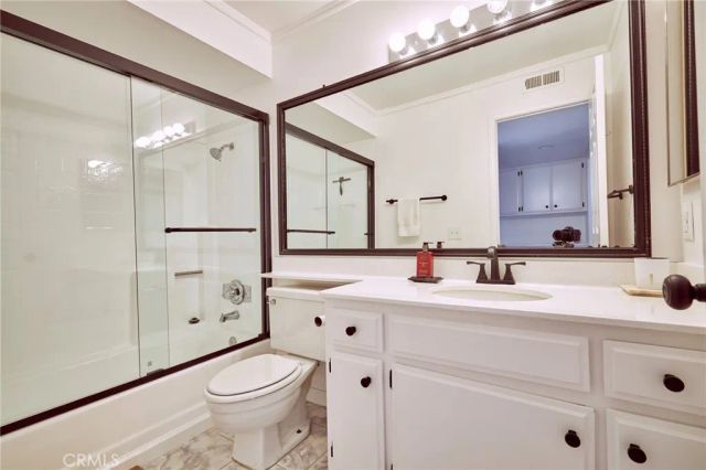 8132 Atwater Circle 202, Huntington Beach, CA 92646