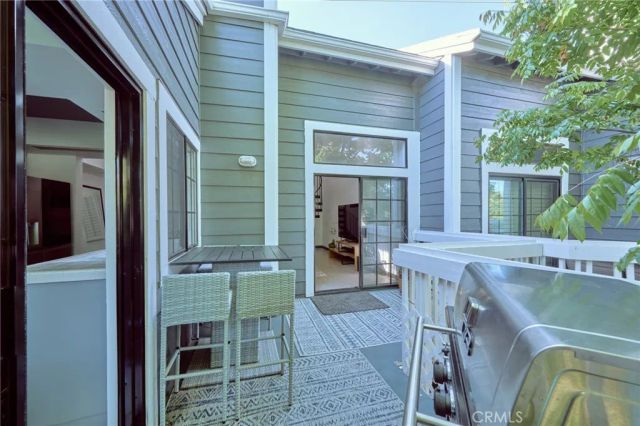 8132 Atwater Circle 202, Huntington Beach, CA 92646