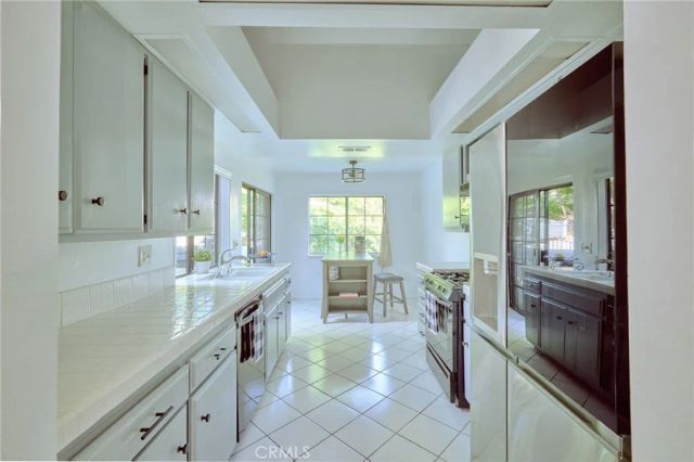 8132 Atwater Circle 202, Huntington Beach, CA 92646