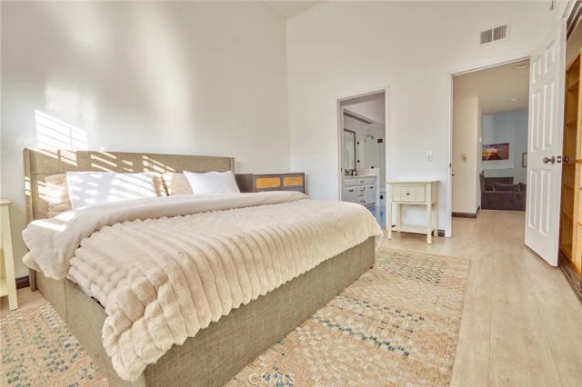 8132 Atwater Circle 202, Huntington Beach, CA 92646