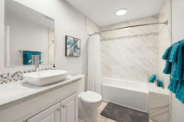 39041 Kilimanjaro Drive, Palm Desert, CA 92211