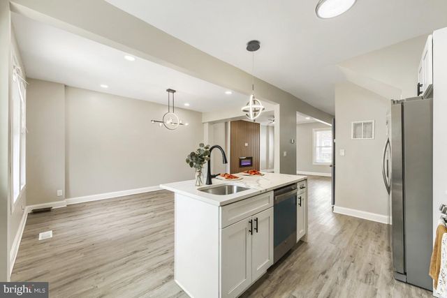4812 REISTERSTOWN RD, Baltimore, MD 21215