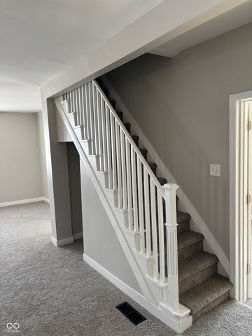 418 N 14th Street, Elwood, IN 46036