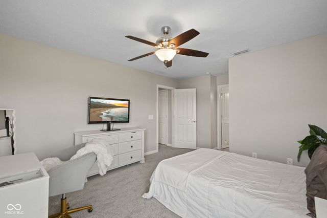 15611 Slip Anchor Lane, Fishers, IN 46040