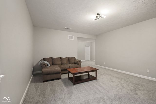 15611 Slip Anchor Lane, Fishers, IN 46040