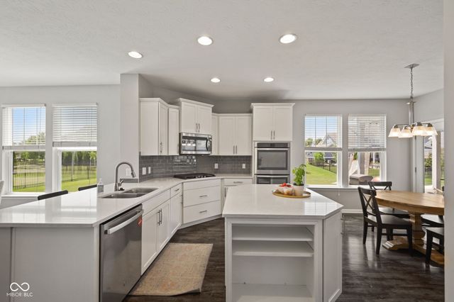 15611 Slip Anchor Lane, Fishers, IN 46040