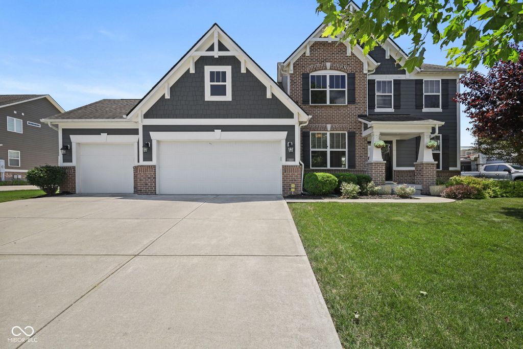 15611 Slip Anchor Lane, Fishers, IN 46040