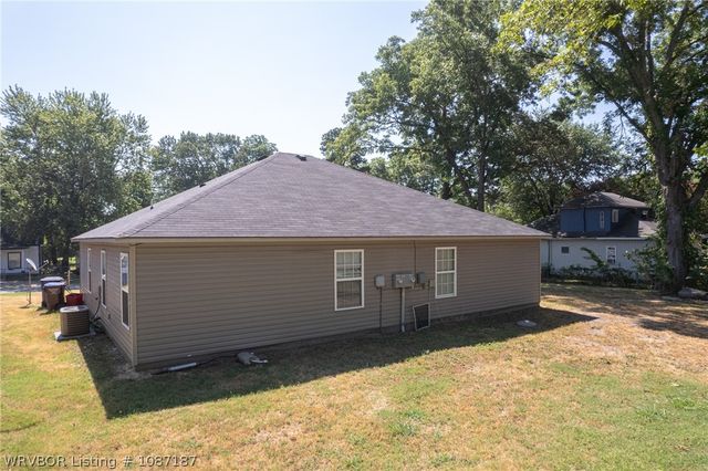 1427 N 29 A & B, Fort Smith, AR 72901