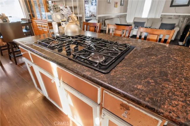 120 S De Soto, Tustin, CA 92780