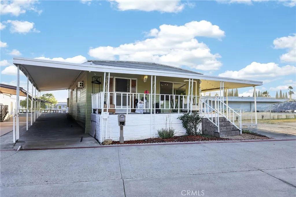 120 S De Soto, Tustin, CA 92780