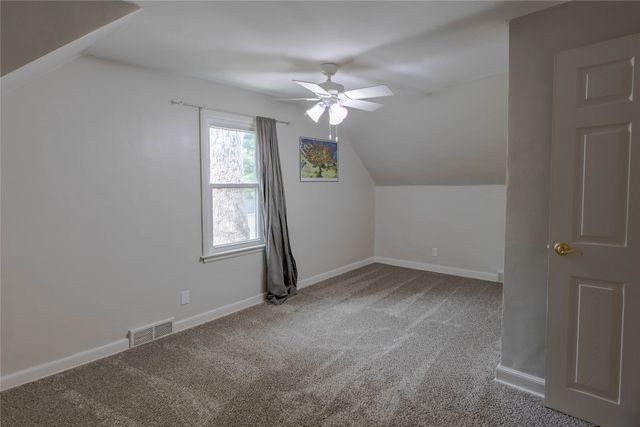 2911 35th Street, Des Moines, IA 50310