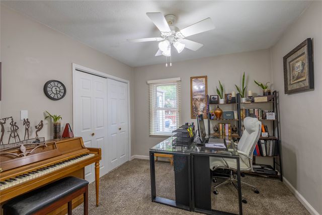 2911 35th Street, Des Moines, IA 50310