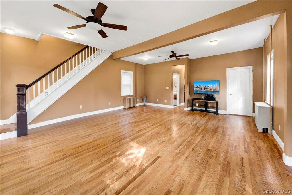 8 Soundview Terrace 8, Bronx, NY 10465 — photo 4