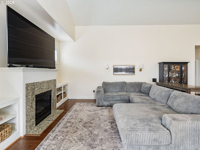 4081 Sw BINFORD Ave, Gresham, OR 97080