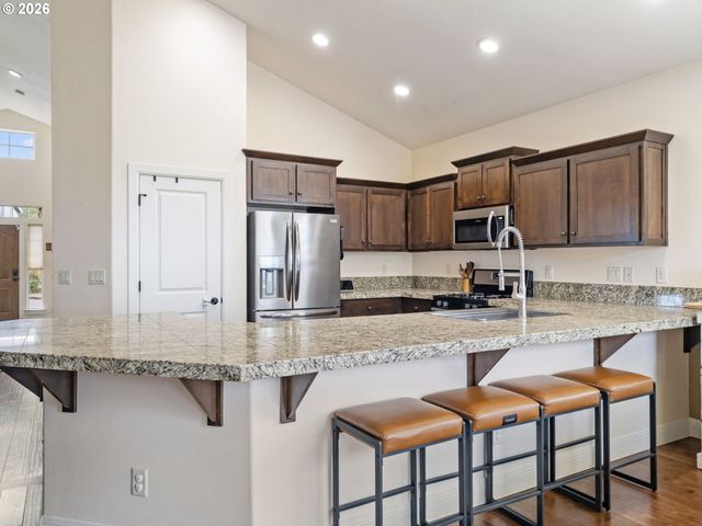 4081 Sw BINFORD Ave, Gresham, OR 97080