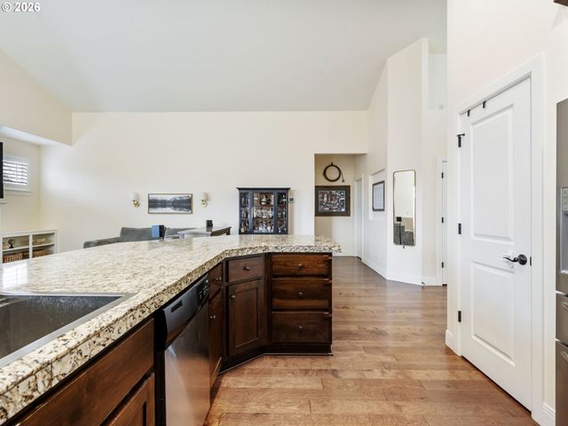 4081 Sw BINFORD Ave, Gresham, OR 97080