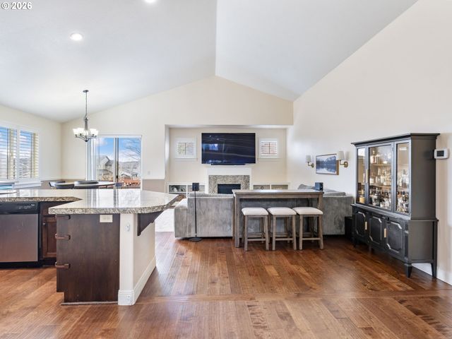 4081 Sw BINFORD Ave, Gresham, OR 97080