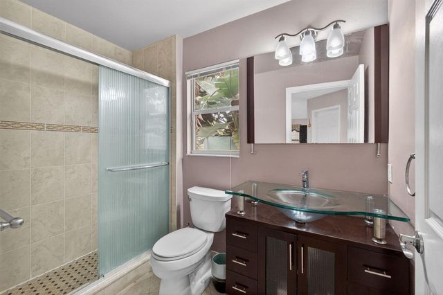 2860 Waters Edge Circle, Greenacres, FL 33413