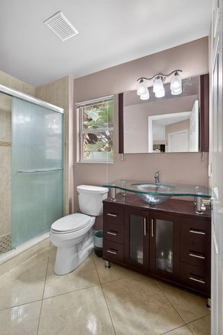 2860 Waters Edge Circle, Greenacres, FL 33413