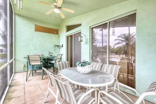 2860 Waters Edge Circle, Greenacres, FL 33413