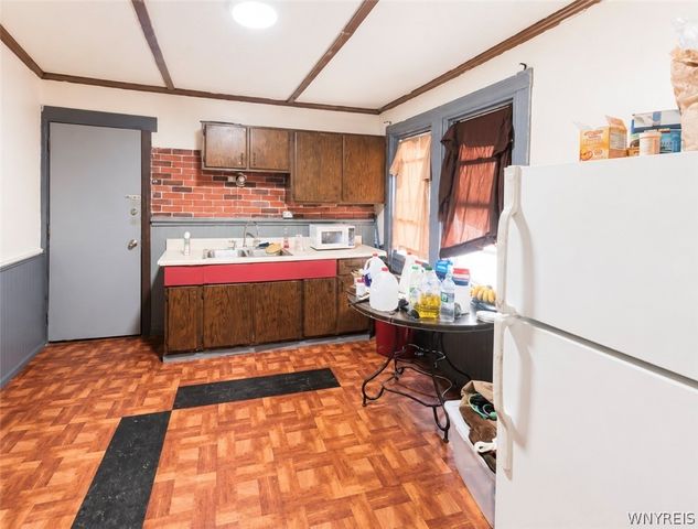163 16th Street, Buffalo, NY 14213