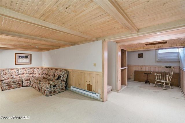 1657 E Club LN, Hayden Lake, ID 83835