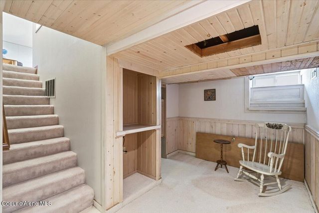 1657 E Club LN, Hayden Lake, ID 83835