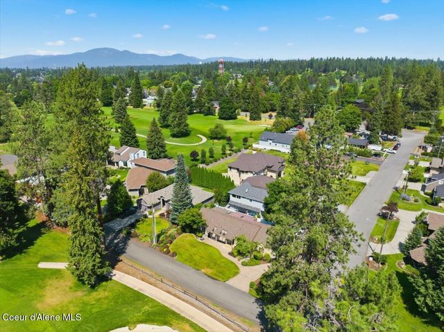 1657 E Club LN, Hayden Lake, ID 83835