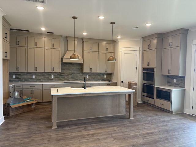 7320 Dutch River Circle, Fairview, TN 37062