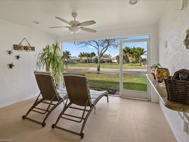 8687 Genova CT, Naples, FL 34114