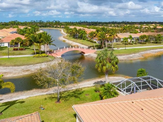 8687 Genova CT, Naples, FL 34114