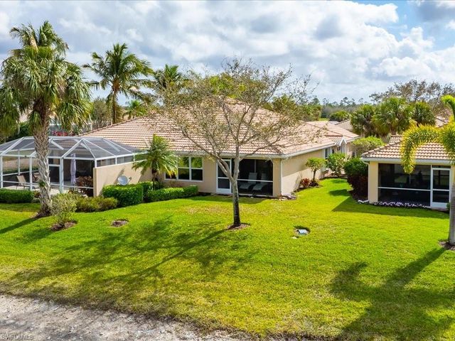 8687 Genova CT, Naples, FL 34114