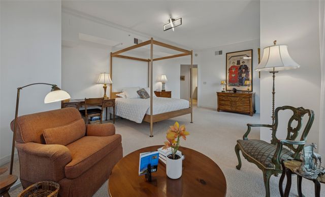 3401 Lee Parkway 2106, Dallas, TX 75219