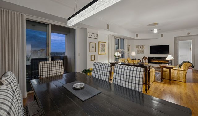 3401 Lee Parkway 2106, Dallas, TX 75219