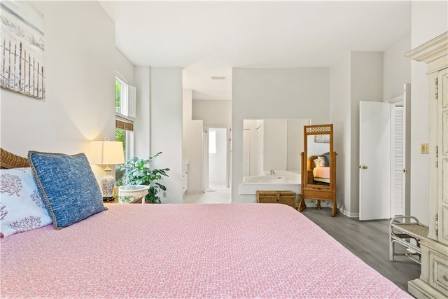 1335 Winding Oaks Circle E 1008, Vero Beach, FL 32963