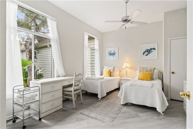 1335 Winding Oaks Circle E 1008, Vero Beach, FL 32963