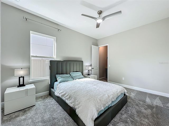 9929 SUMMERLAKE GROVES STREET, Winter Garden, FL 34787