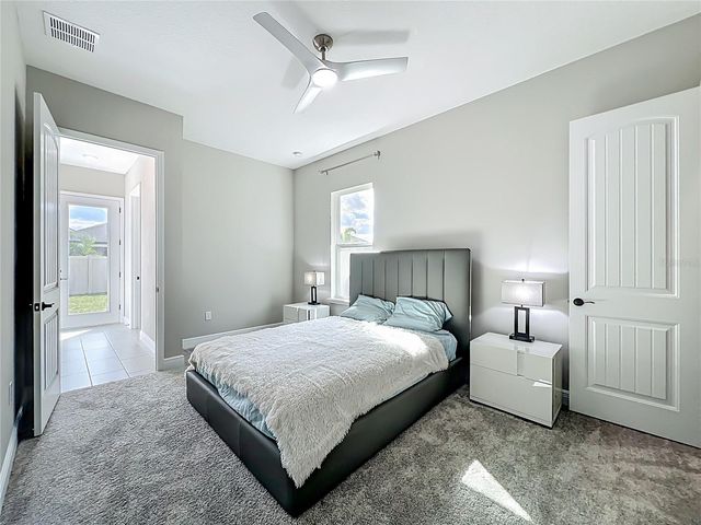 9929 SUMMERLAKE GROVES STREET, Winter Garden, FL 34787