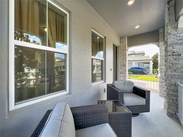 9929 SUMMERLAKE GROVES STREET, Winter Garden, FL 34787