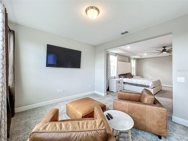 9929 SUMMERLAKE GROVES STREET, Winter Garden, FL 34787