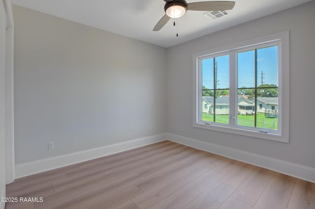 424 Eraste Landry Road, Lafayette, LA 70506