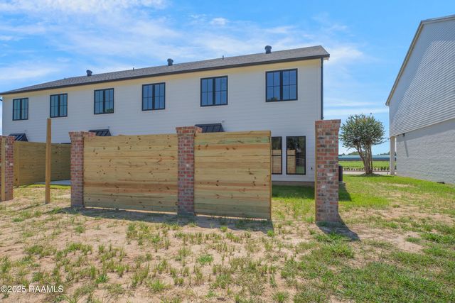 424 Eraste Landry Road, Lafayette, LA 70506