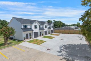 424 Eraste Landry Road, Lafayette, LA 70506