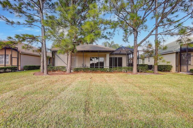 8929 First Tee Road, Port St. Lucie, FL 34986
