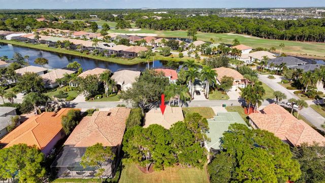 8929 First Tee Road, Port St. Lucie, FL 34986