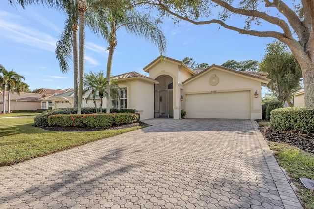 8929 First Tee Road, Port St. Lucie, FL 34986
