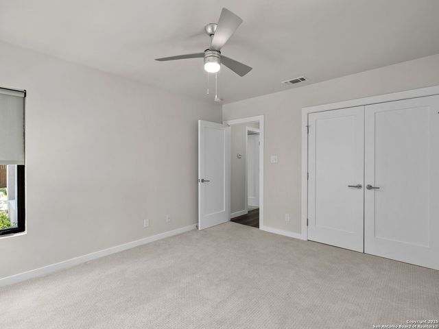 144 E Oakview Place, San Antonio, TX 78209